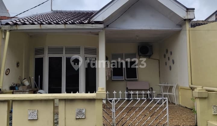 Rumah di Jual Bumi Menteng Asri