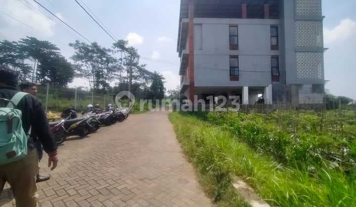 Strategic Land 5 Minutes from Malang Town Square Accessible by 2 Cars
