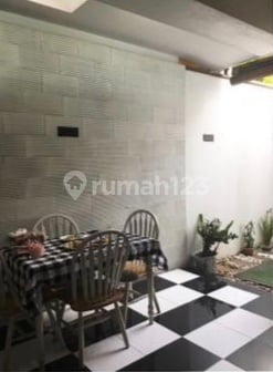Rumah Cantik Siap Huni di Lingkungan Asri di Bintaro Jaya