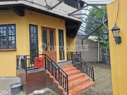 Sewa Ruko Strategis 3 Lantai di Jalan Parangtritis Cocok untuk Cafe & Resto, Mantrijeron, Yogyakarta