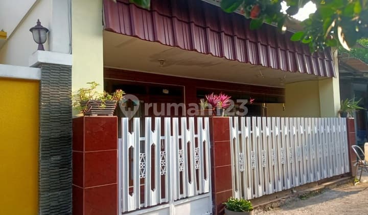 Dijual Rumah Stragis Sarijadi Bandung