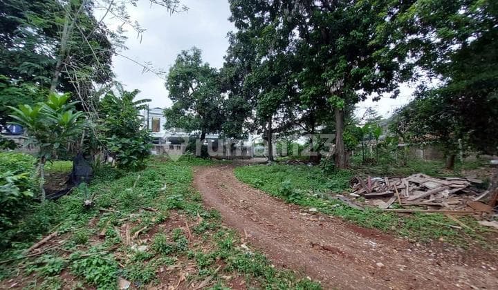 Surrounded by Clusters, 3,235 sqm of Land Ready for Cluster and Townhouse Development in Jagakarsa