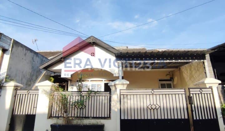 For Rent Minimalist House City Center Blimbing Area