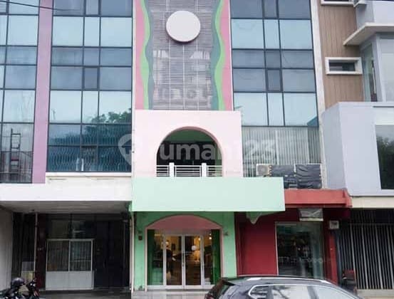 For rent: 4-storey Shop in Puri Kembangan, West Jakarta