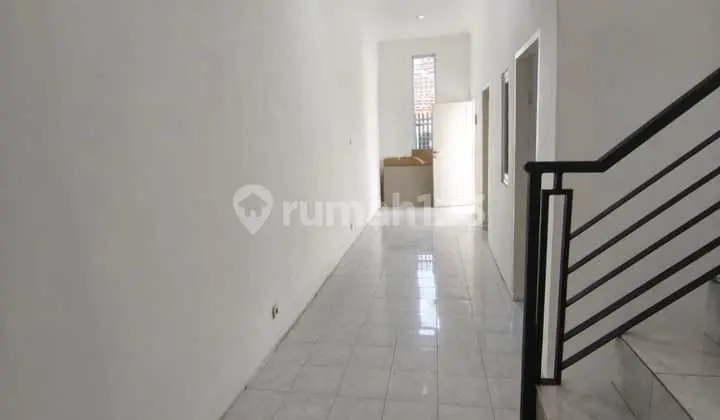 Beautiful, Affordable, Move-In Ready Home in the City Center of Astana Anyar, Bandung