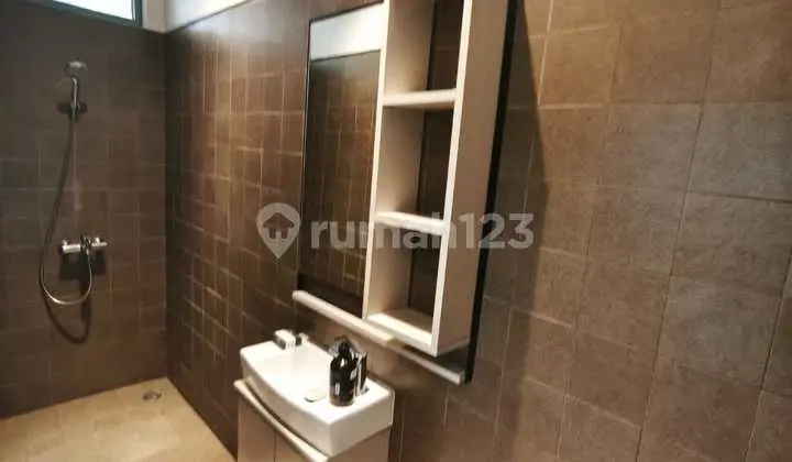 Sell House Hoshi Harapan Indah Bekasi-East Jakarta