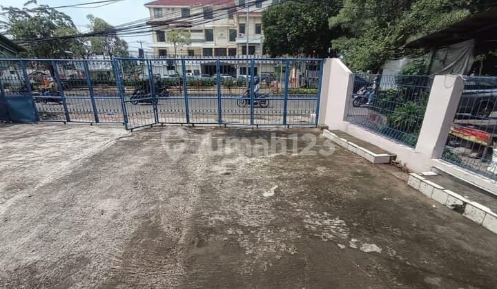 :Fire:For Rent Strategic Shop House - Margahayu East Bekasi