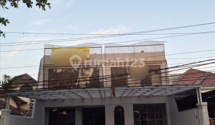 Disewakan Ruko Strategis Area Coffeeshop dan Kuliner