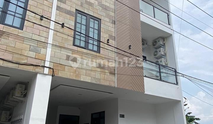 For Sale Exclusive Boarding HouseLocation: Jalan Sigura-Gura, Malang City (Fully Furnished + Ready Stock)