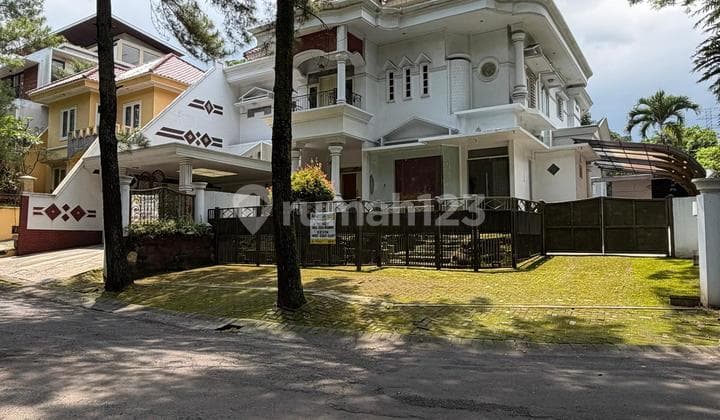 Di Jual Rumah Mewah dan Luasperum Elit Riverside Balearjosari Blimbing Kota Malang