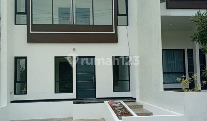 Vila Bangunan Baru Siap Hunilokasi Bumiaji , Kota Batu Malang