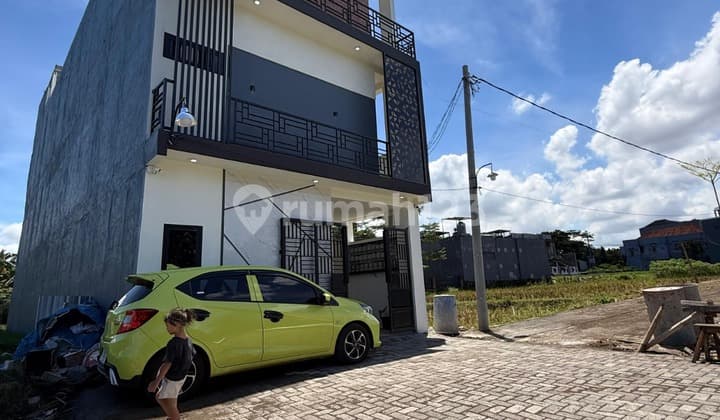 Kos Baru Area Sigura-Gura Ready Stock 4 Lantai.