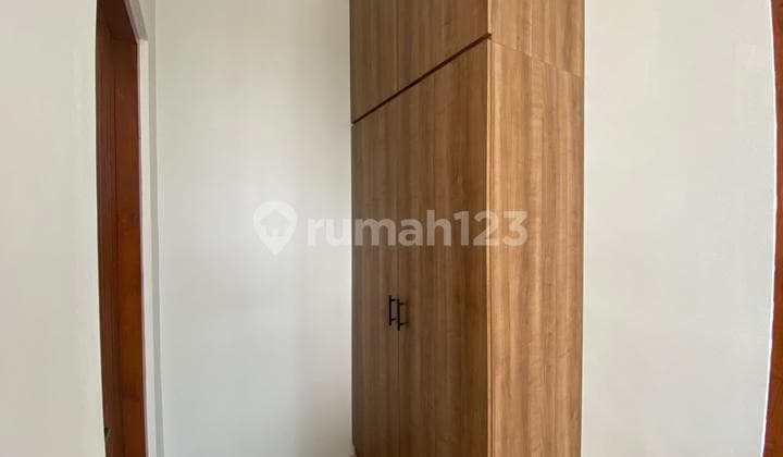 Villa Modern 3 KT SHM bisa KPR Dekat Pantai Pererenan Canggu Bali