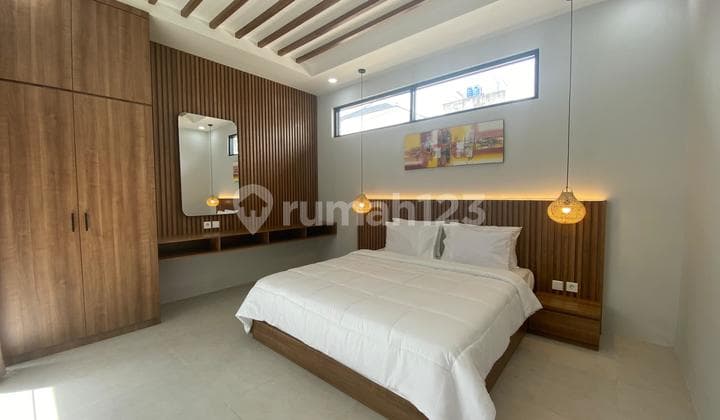Villa Modern 3 KT SHM bisa KPR Dekat Pantai Pererenan Canggu Bali