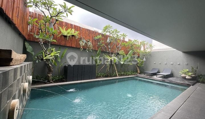 Villa Modern Sewa Bulanan Tahunan 3 KT di Goa Gong Ungasan Bali