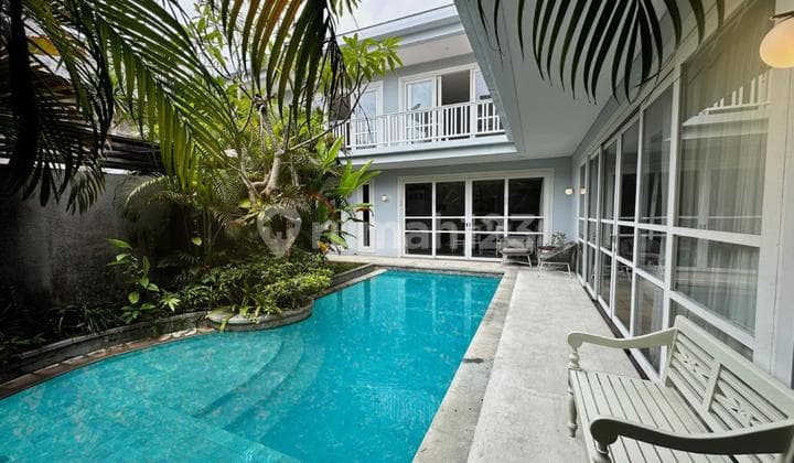 Villa Modern 3 KT SHM Dekat Finns Beach Club Berawa Canggu Bali