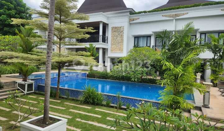 Villa Mewah 5 KT SHM Dekat Pantai Balangan Jimbaran Bali