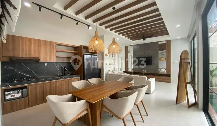 Villa Modern 3 KT SHM bisa KPR Dekat Pantai Pererenan Canggu Bali