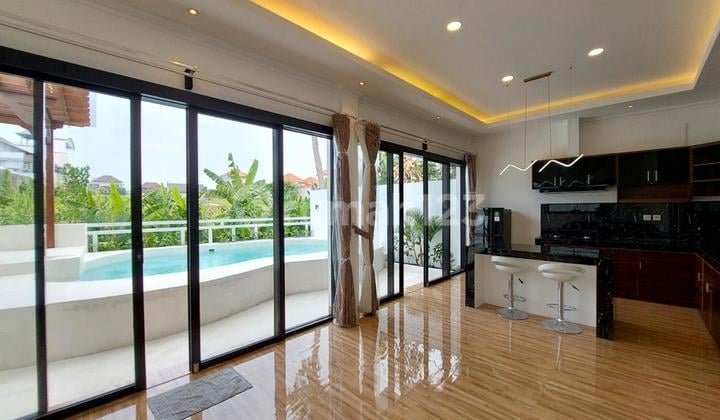 Modern 2 Bedroom Villa with Swimming Pool in Canggu Bali