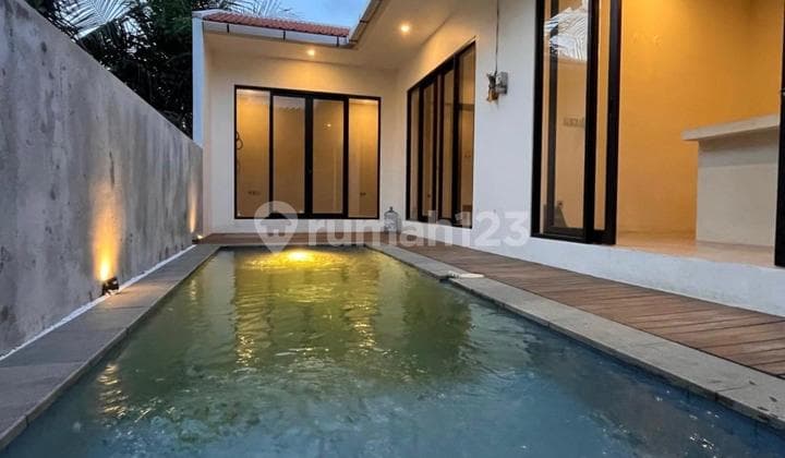 Villa Baru 2 KT Sewa Tahunan dengan Kolam Renang di Tabanan Bali