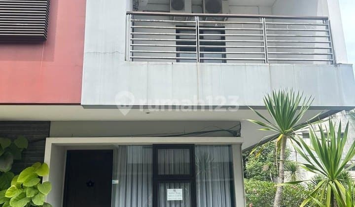 Rumah 3 Lantai Siap Huni Pasteur Kota Bandung