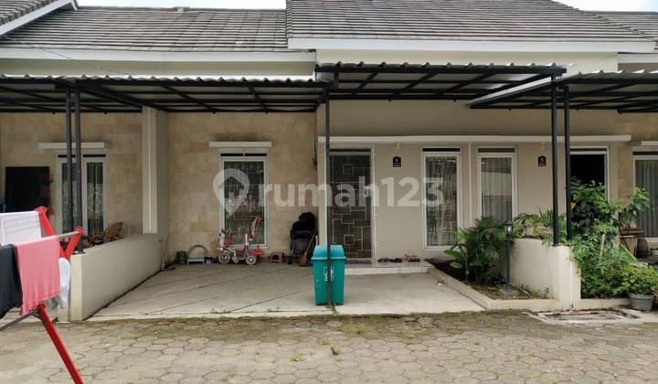 Di Jual Rumah Siap Huni D Ciwastra Bandung