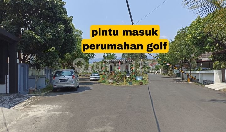 Jalan Golfarcamanik