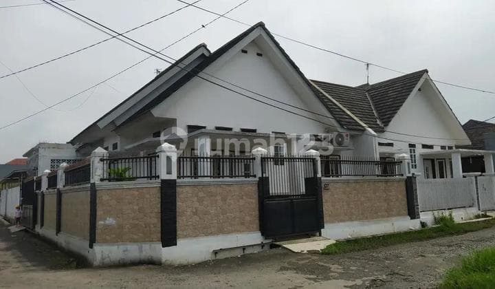 Rumah 2 Lantai Siap Huni Ciganitri Kota Bandung