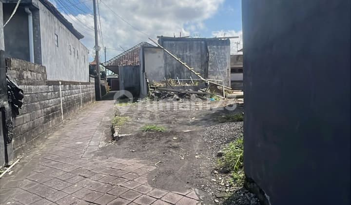 Strategic Land for Sale in Padonan