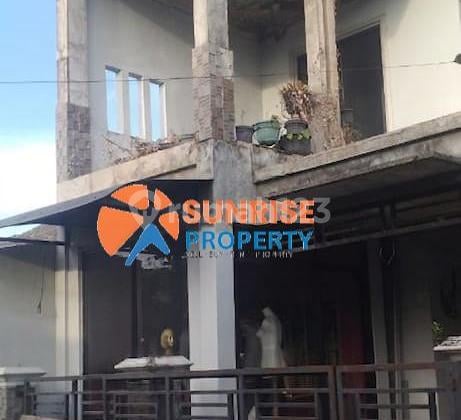 Butuh Renovasi Sedikit