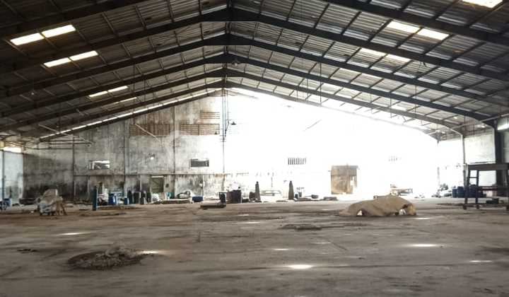 Dijual Gudang Menceng, LT 7904M2, LB 5000M2, Harga 7 Jt/Meter