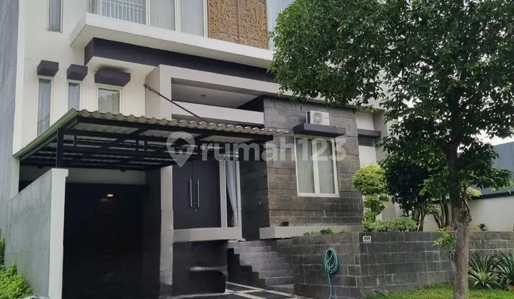 Jual Rumah Somerset Citraalnd 2.5 Lantai Furnished Surabaya Barat
