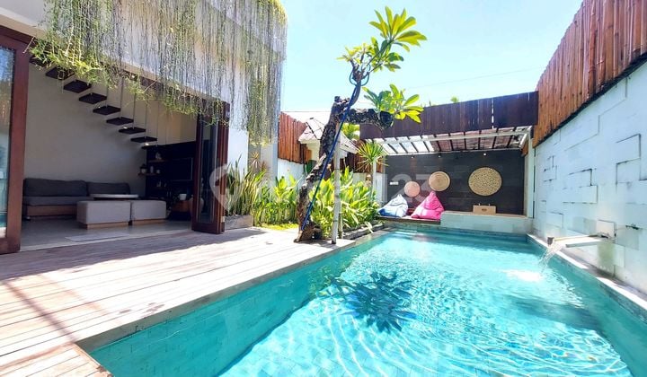 Modern Tropical Villa di Seminyak Bidadari Siap Huni