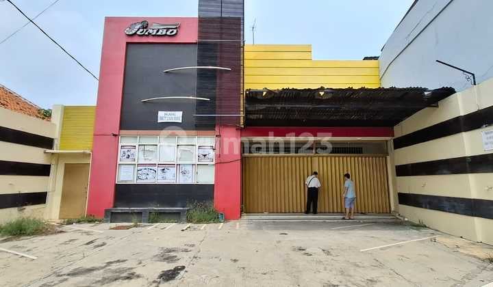 Bisa KPR, Ruang-Usaha, 3 Lantai, SHM, Dekat Fasilitas Kesehatan, Bebas Banjir,Dekat Stasiun