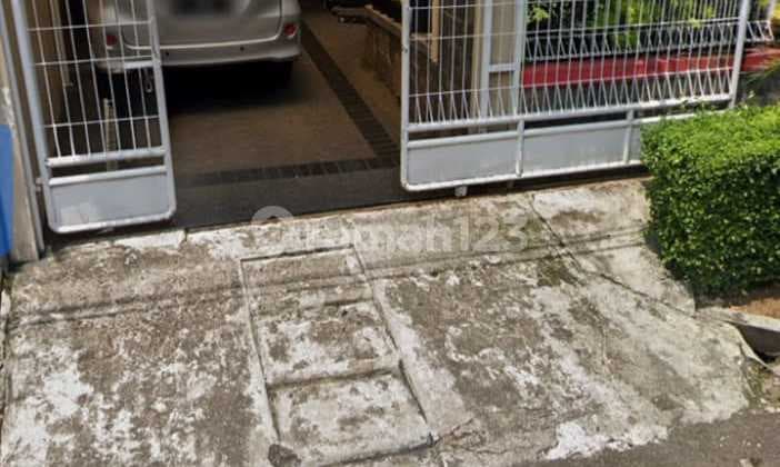 Disewakan Rumah Luas Cocok untuk Kantor Dibintaro