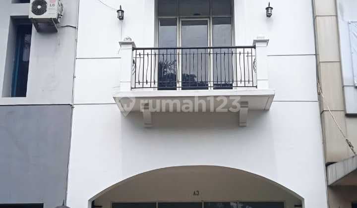 For Rent 4-Storey Shop House in Plazapondok Indah 3 Commercial Area