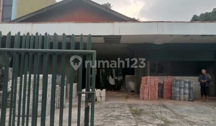 For Rent in Gudangx Matrial