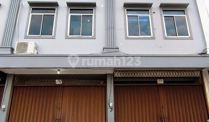 Ruko 3 Lantai Kedoya, Siap Pakai Sisa 1 Uniy