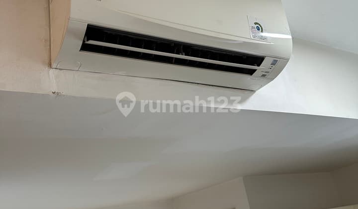 Siap Huni, Apartemen, Strata, Dekat Pusat Perbelanjaan, bisa Cicilan Bertahap