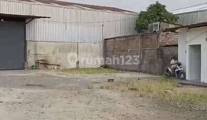 Gudang Siap Pakai di Semarang Timur