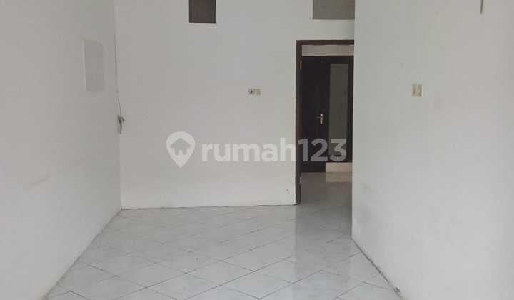 For Sale: Singa House East Semarang