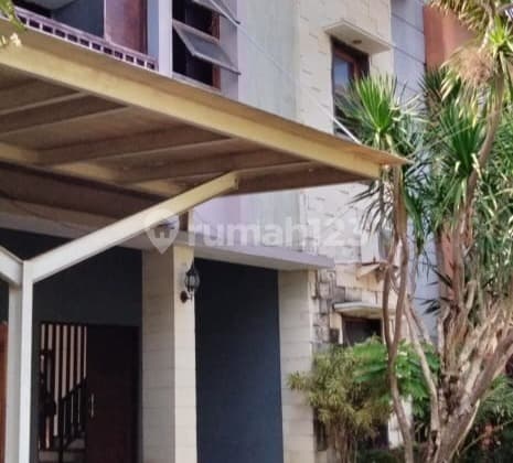 2-Storey House, 3 Bedrooms, Tukad Balian, Renon, Denpasar