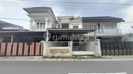For Rent: Residential House in a Strategic Location at Lempongsari - Sariharjo, Ngaglik, Sleman