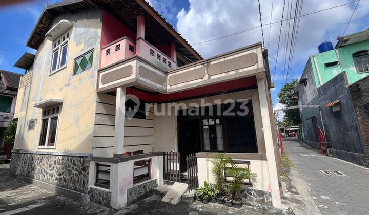 Dijual Rumah Minimalis Modern Selangkah ke Kraton & Malioboro di Keparakan Lor, Mergangsan, Yogyakarta