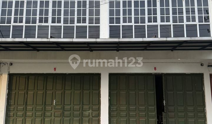 Jual Cepat dan Banting Harga!! Ruko Area Strategis di Jl. Dokter Ciptomangunkusumo, Taman, Pemalang. LT 221M², LB 440M²