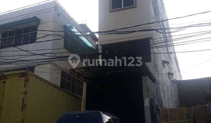 Siap Huni, Ruko, 4 Lantai, SHM, bisa KPR