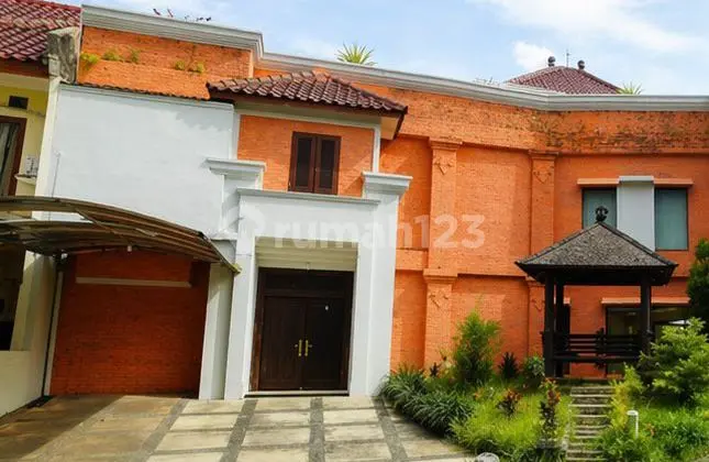 Rumah Mewah di Tangsel