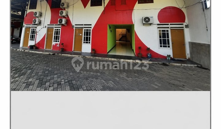 Beautiful Kos House in Pondok Gede Molek Housing Beautiful Kos House in Pondok Gede Molek Housing