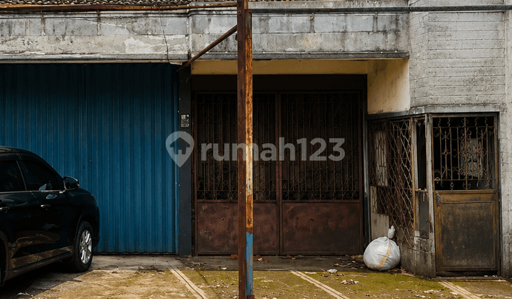House with Shop on Jalan Gn Sindur Parung
