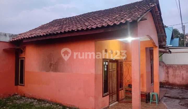 Hunian Nyaman Rumah 1 Lantai, Plus Ruangan Usaha, Luas 148M2, Kota Baru - Jambi